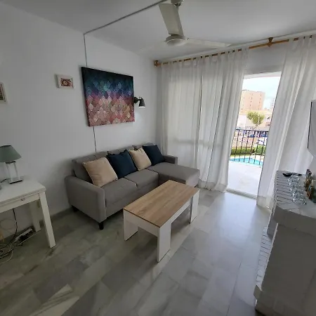 Erisa En Dos Min De La Playa, Puerto Marina Vakantiehuis Torremolinos