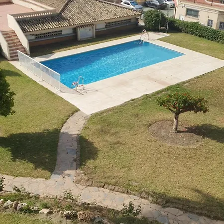 Vakantiehuis Erisa En Dos Min De La Playa, Puerto Marina *