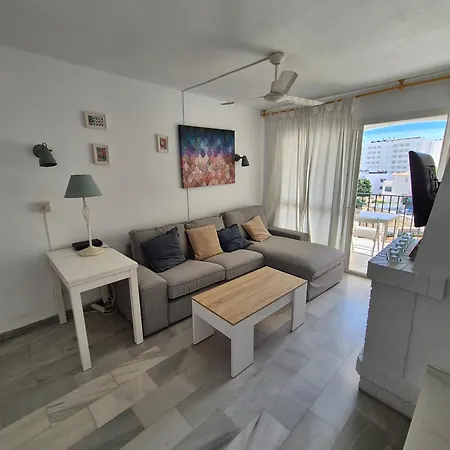 Erisa En Dos Min De La Playa, Puerto Marina Casa vacanze Torremolinos